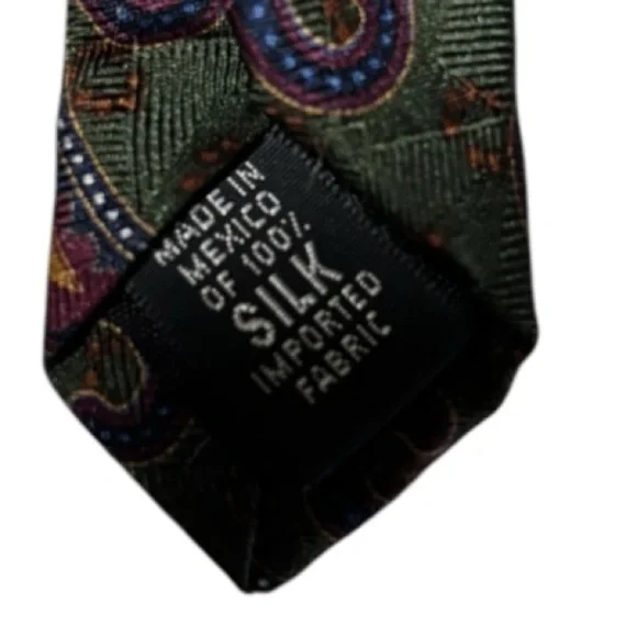 Bill Blass Black Label Green Paisley Necktie 100% Silk - Picture 6 of 10